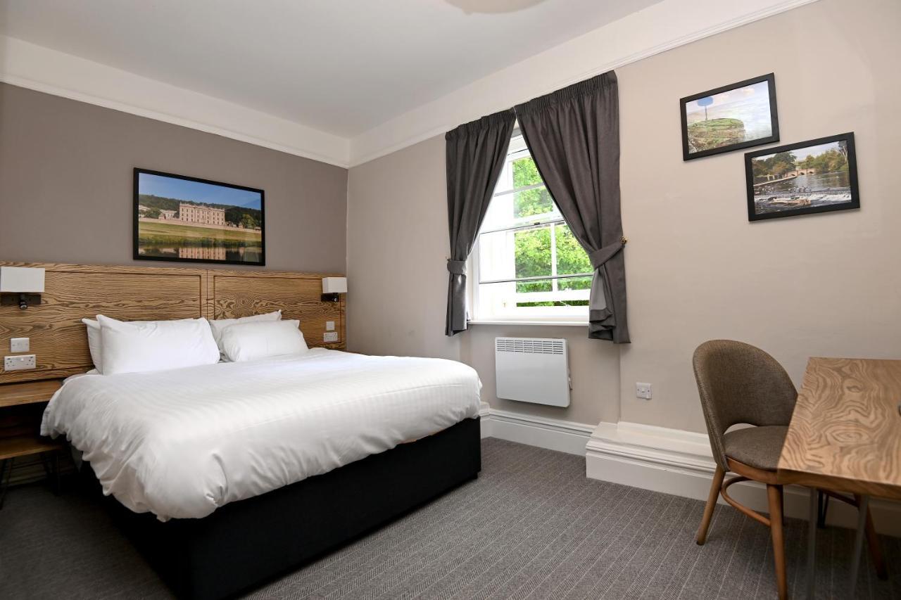 Wheatsheaf, Baslow By Marston'S Inns Exteriör bild