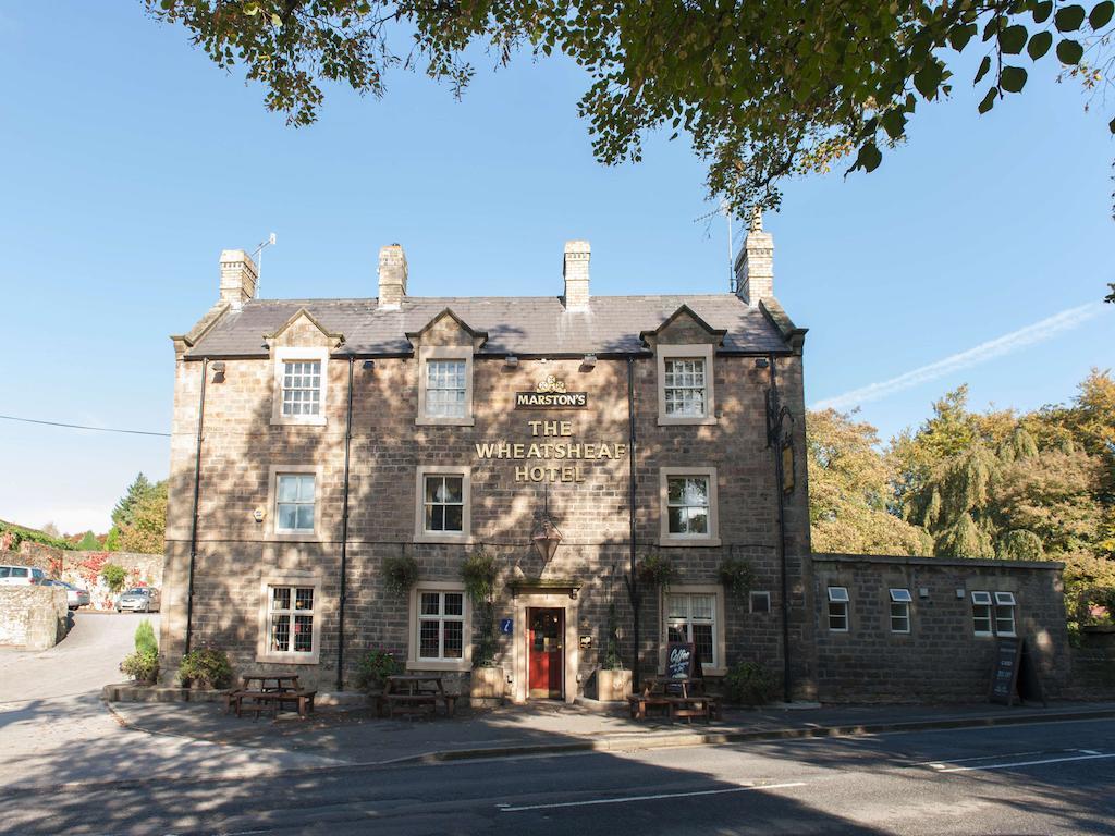 Wheatsheaf, Baslow By Marston'S Inns Exteriör bild