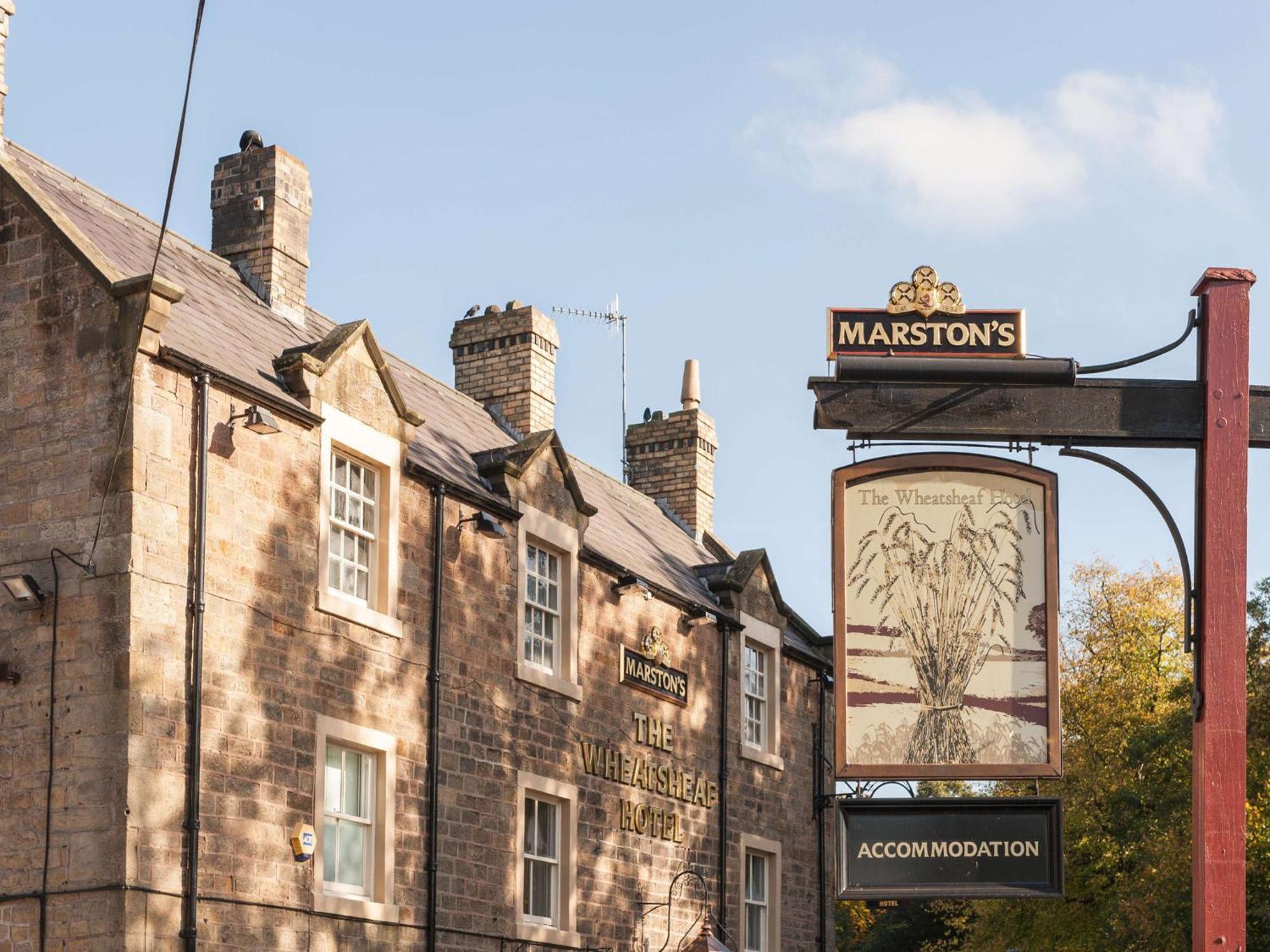 Wheatsheaf, Baslow By Marston'S Inns Exteriör bild
