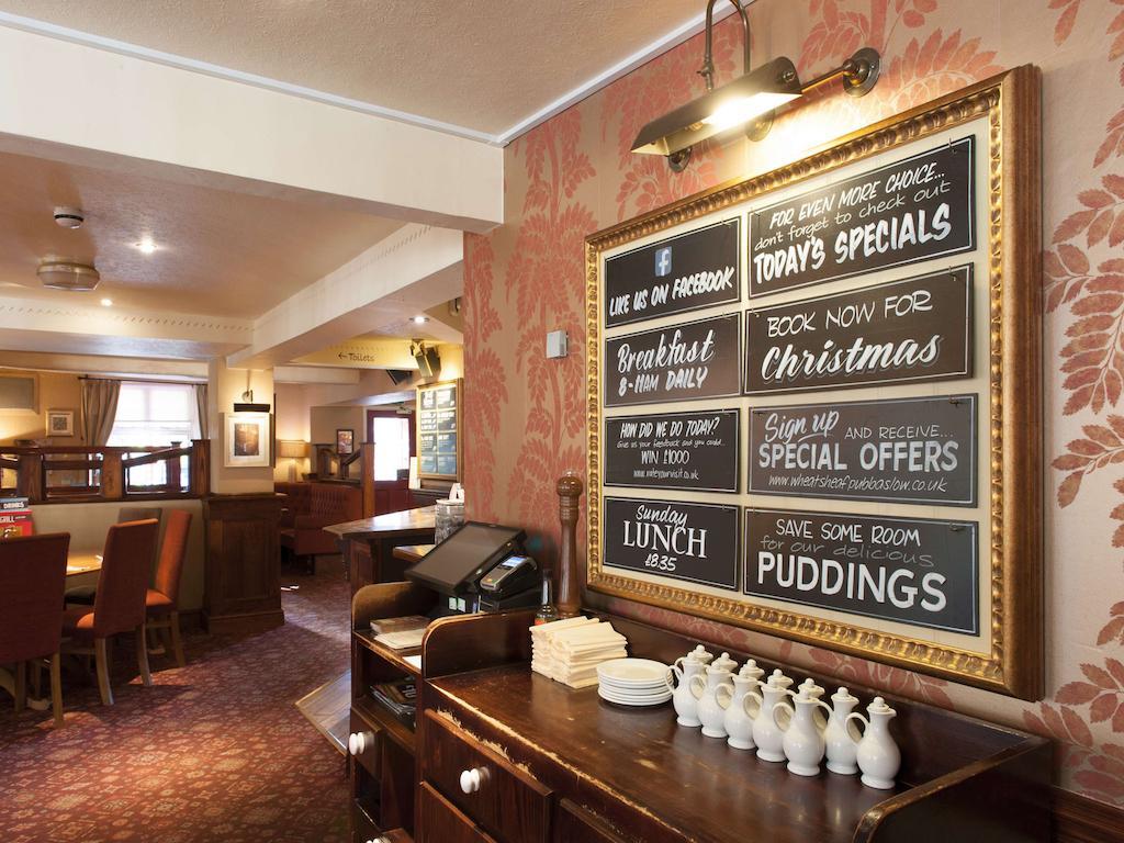 Wheatsheaf, Baslow By Marston'S Inns Exteriör bild
